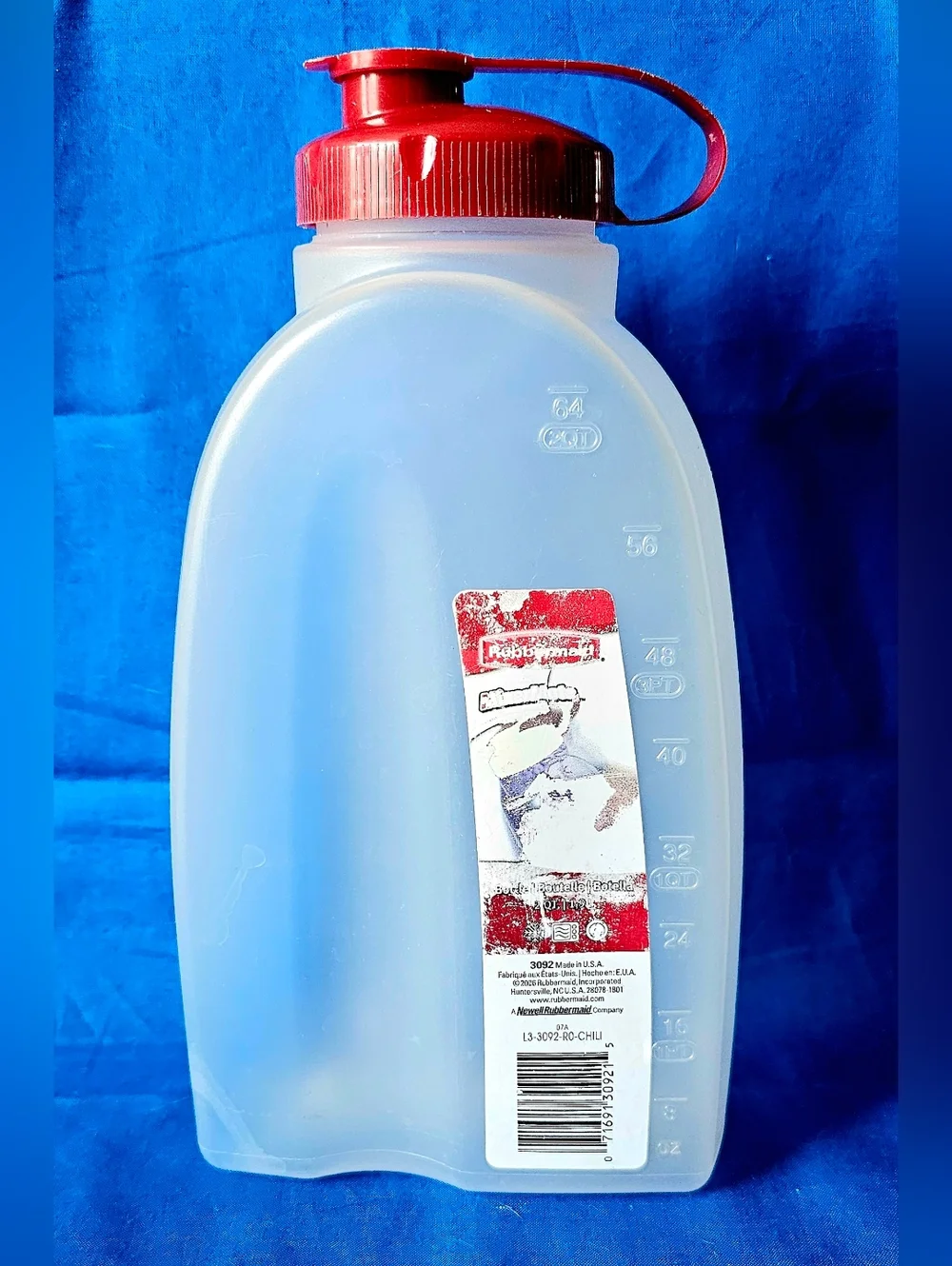 VTG Rubbermaid 2qt 64oz ServinSaver Drink Beverage Bottle Container Jug Fip Lid